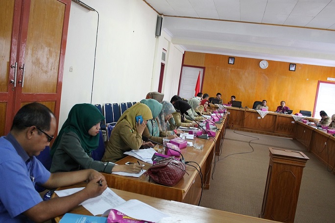 35Rapat FGD 1 Forum Data Tahun 2018.JPG